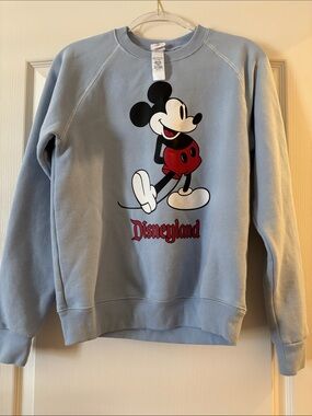 Disneyland Classic Mickey Sweatshirt - Light Blue size small